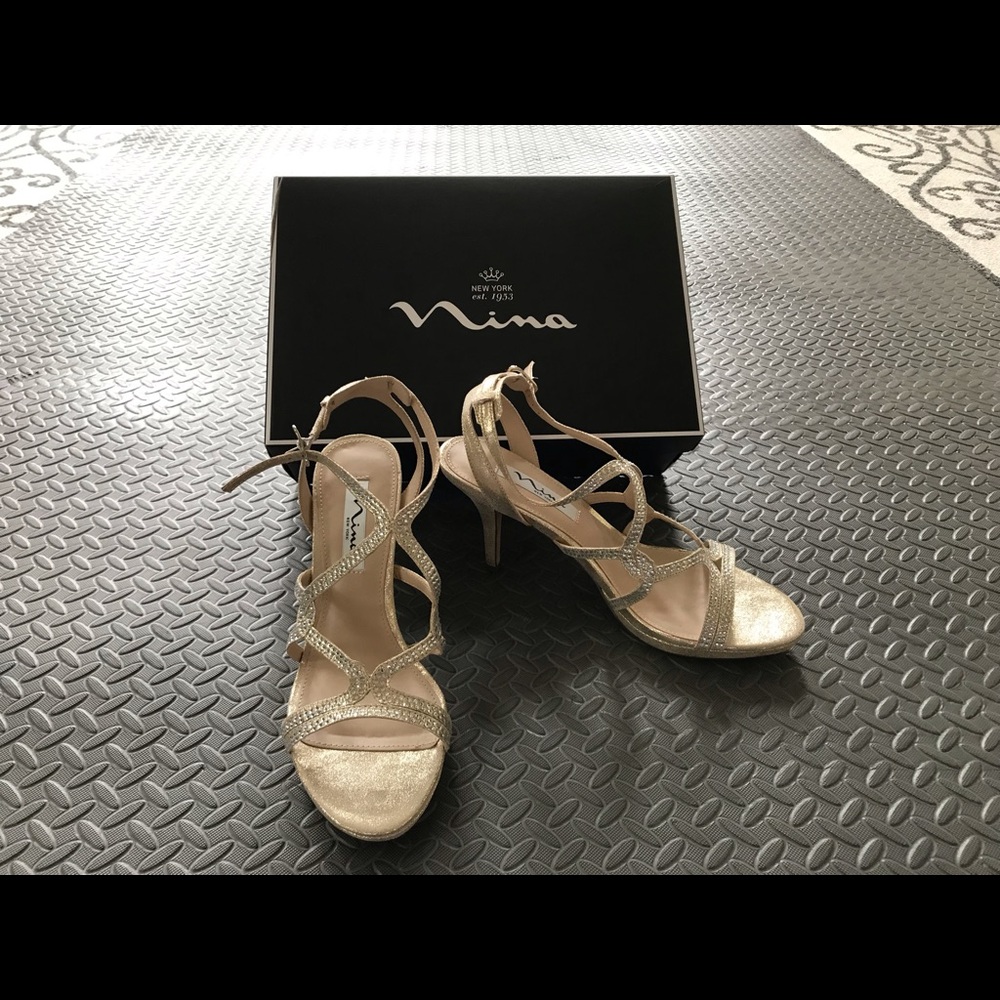 Brand New NINA Varsha Strappy Gold Shoes - Size 8